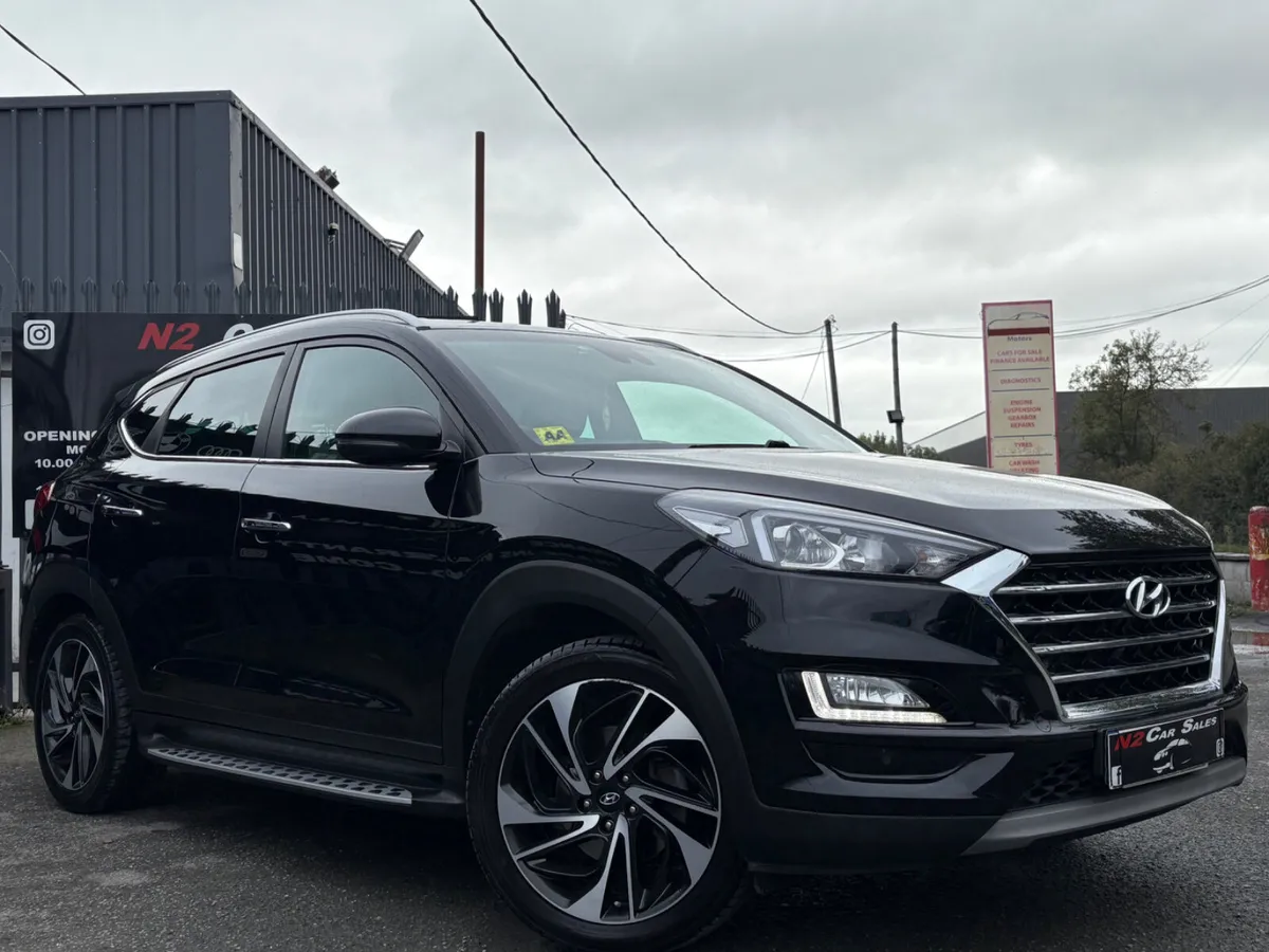 191 Hyundai Tucson Executive, LOW MILES, NEW NCT - Image 3