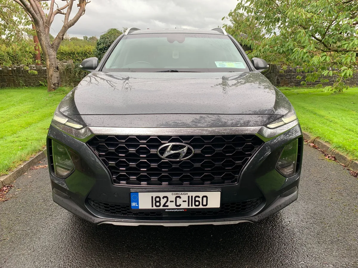 Hyundai Santa Fe 2018 Executive Plus - Image 4