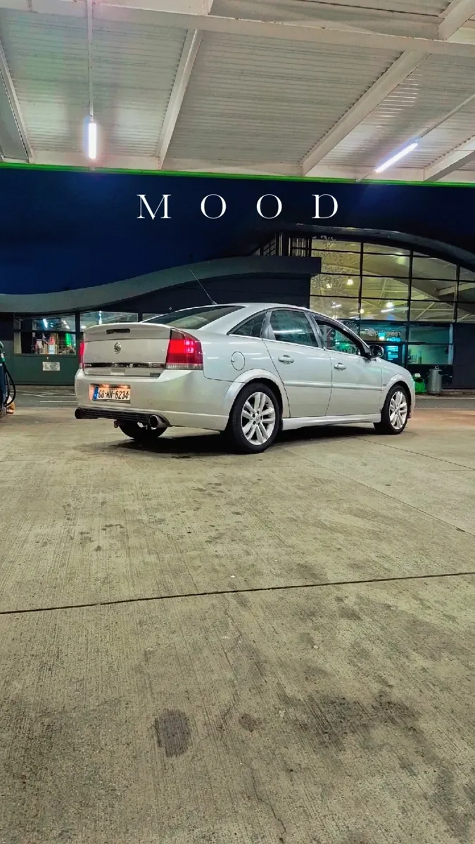 Vauxhall Vectra SRI 150 BHP - Image 1