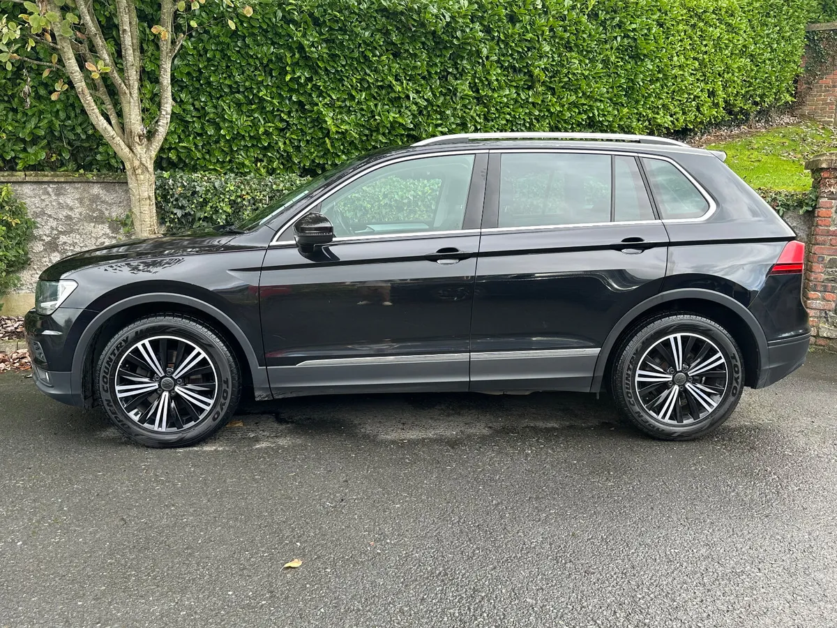 Volkswagen Tiguan 2018 - Image 2