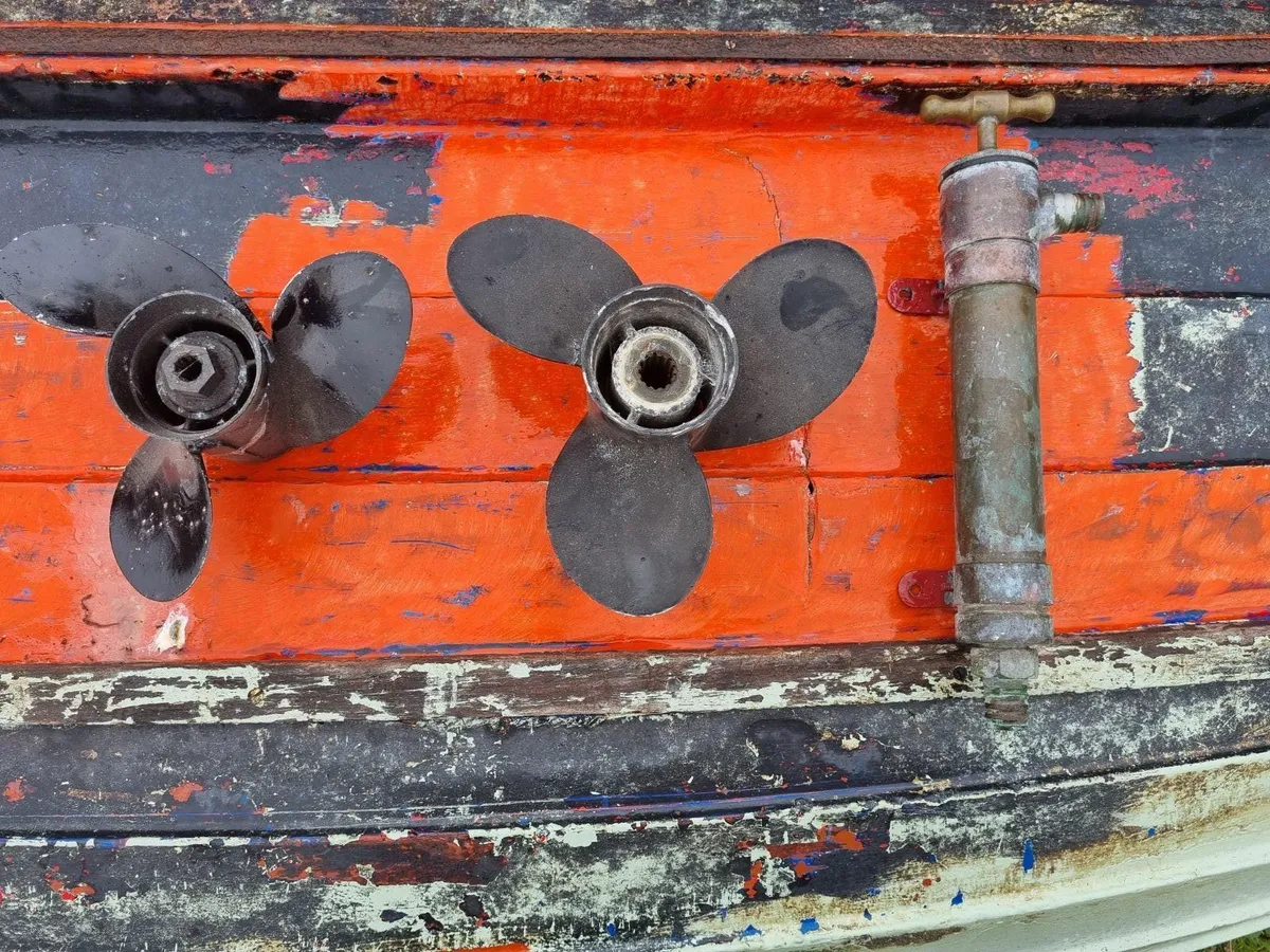 Boat parts - Image 1