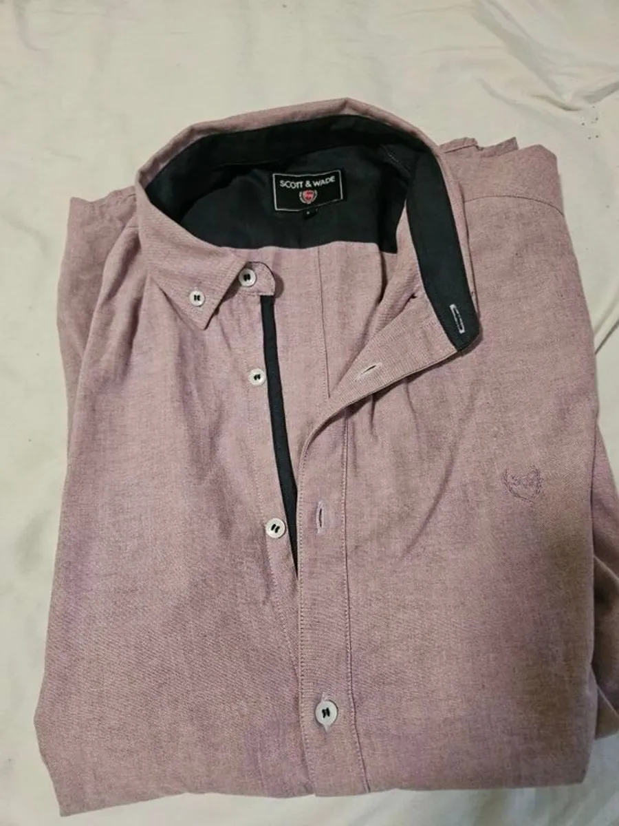 clothing - Image 3