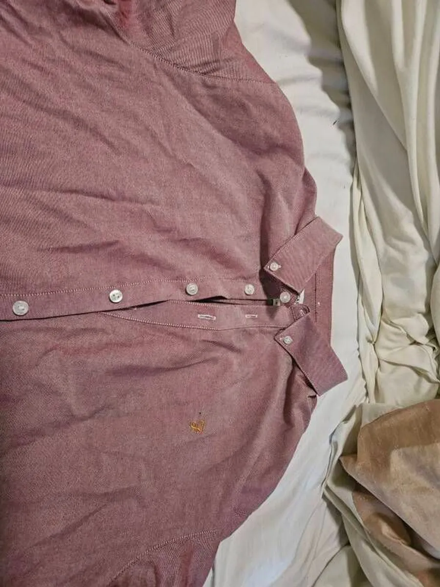 clothing - Image 4