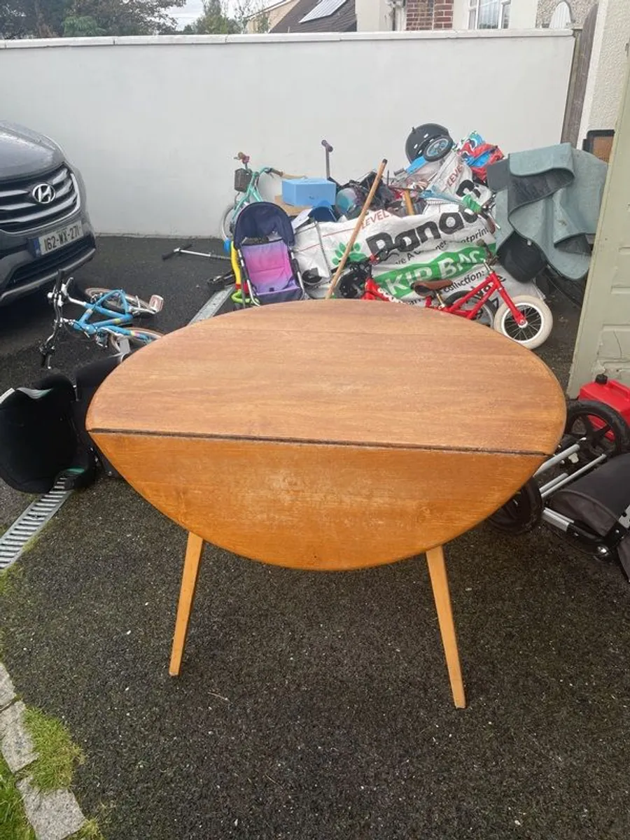 ercol drop leaf table - Image 1
