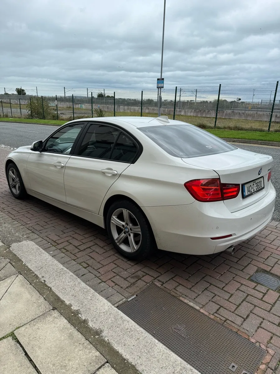BMW 316d Low Mileage 159km Nct 7/26 Tax 10/25 - Image 4