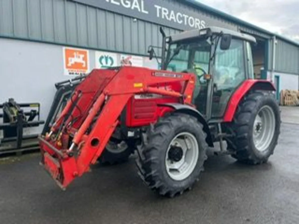 MF4245    18x6  with MF 873 Loader - Image 1