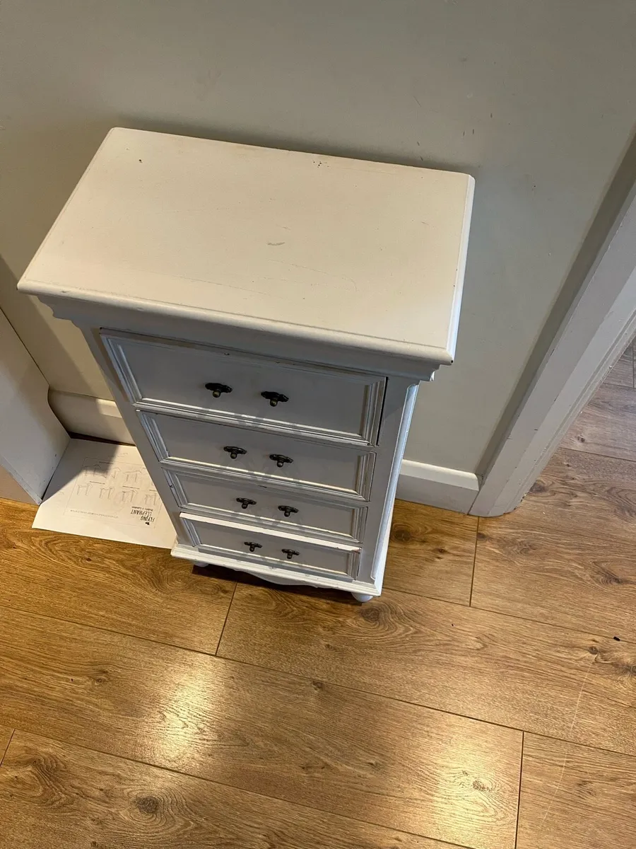Small chest of drawers - Image 2