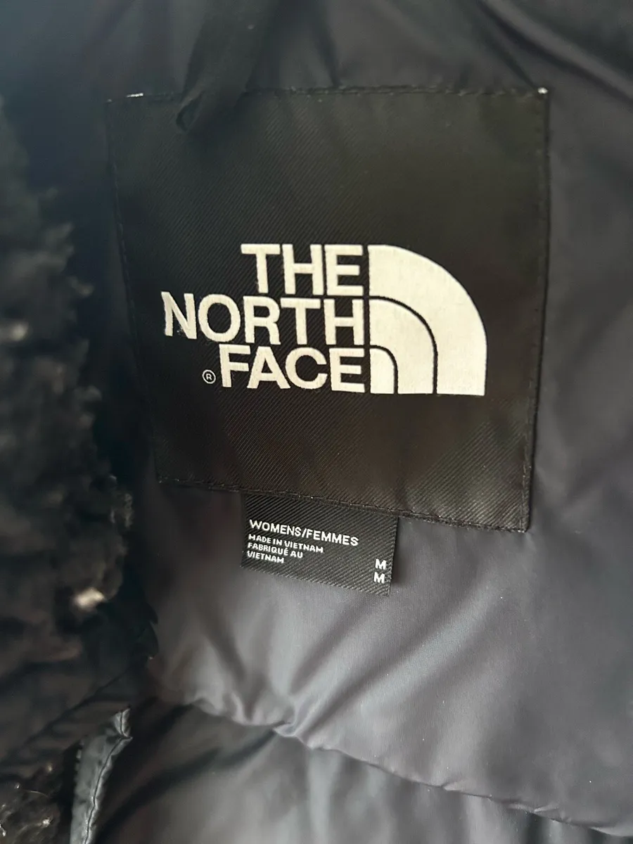 Teddy material north face jacket - Image 1