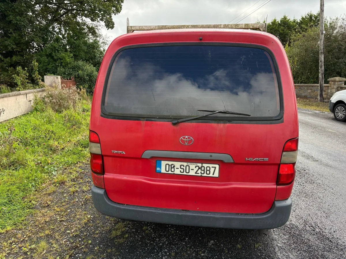 2006 Toyota Hiace 2.5 D4D LWB DOE/12/2025 - Image 3