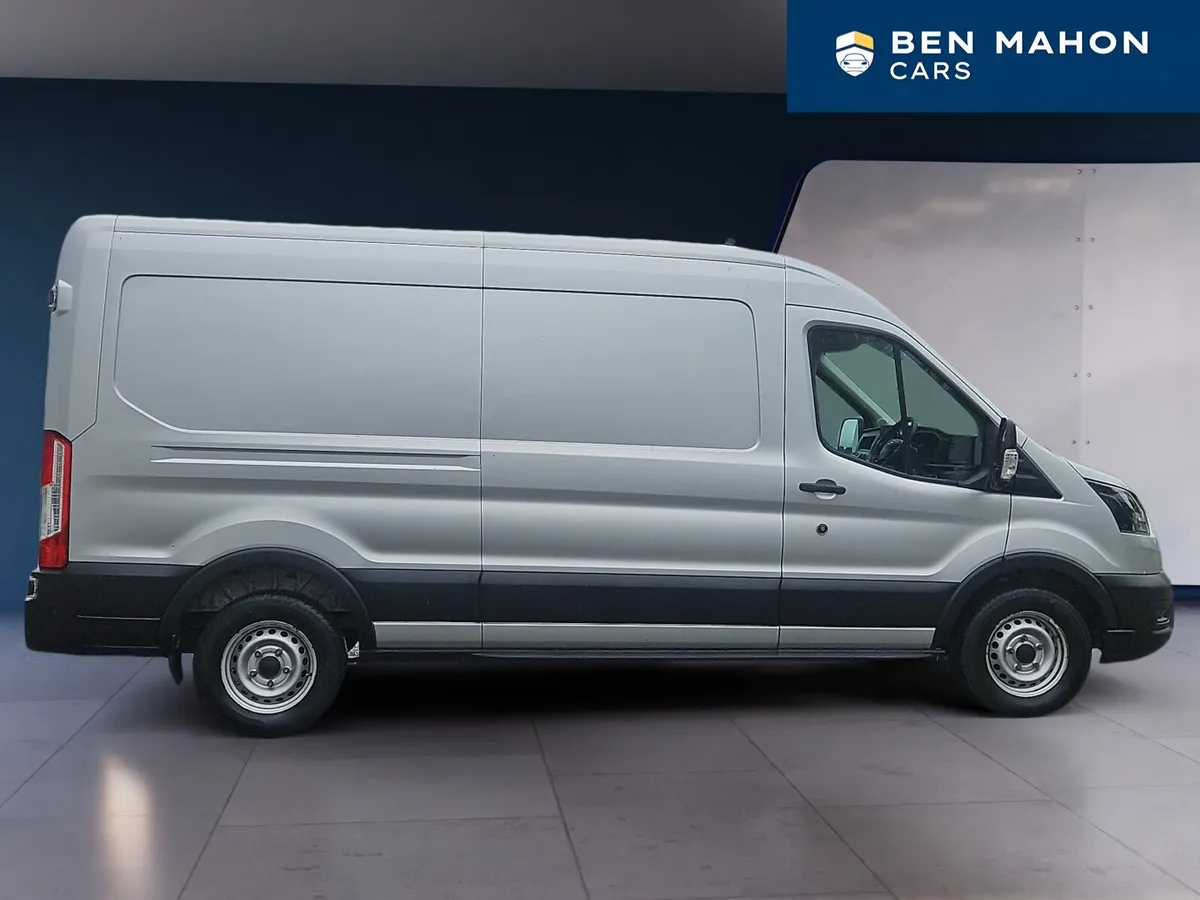 Ford Transit 350L - Image 4