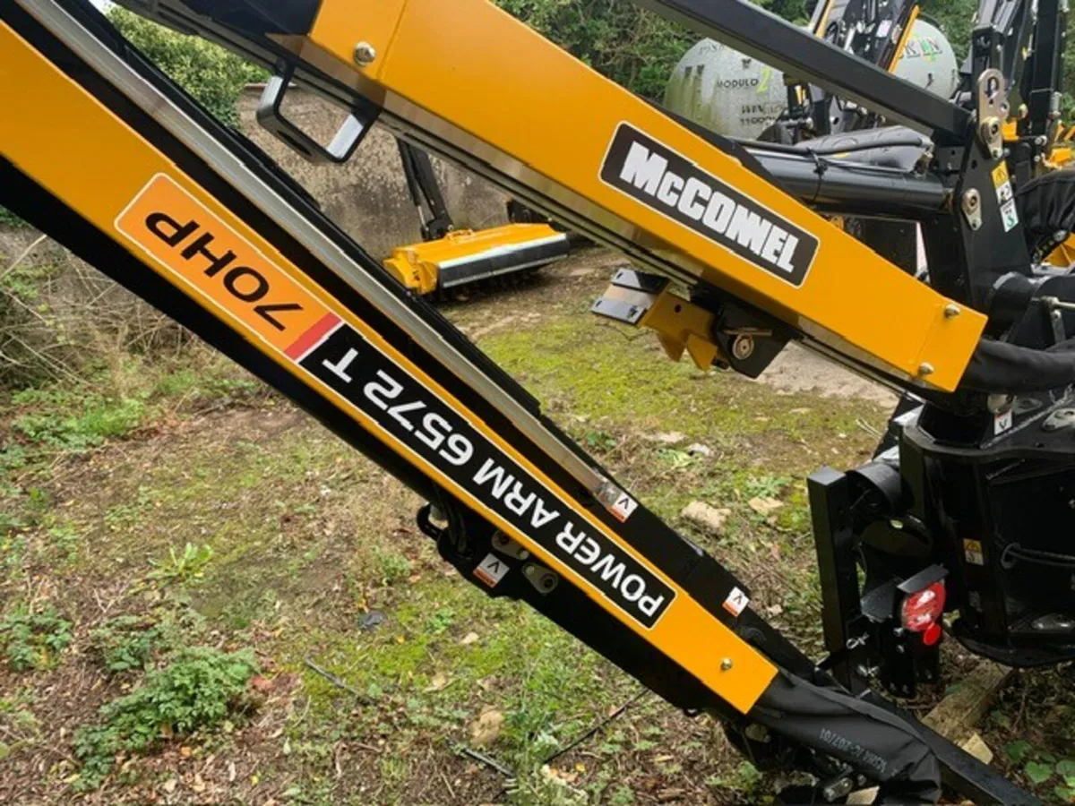 MCCONNEL PA6572T REVOLUTION - Image 4
