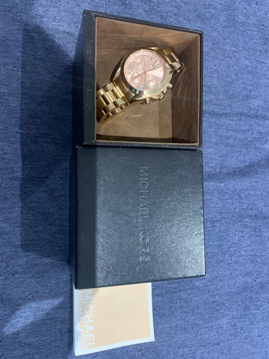 Micheal Kors - Image 2