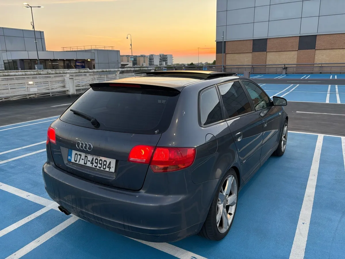 Audi A3 (S-Line) (sportback) - Image 2