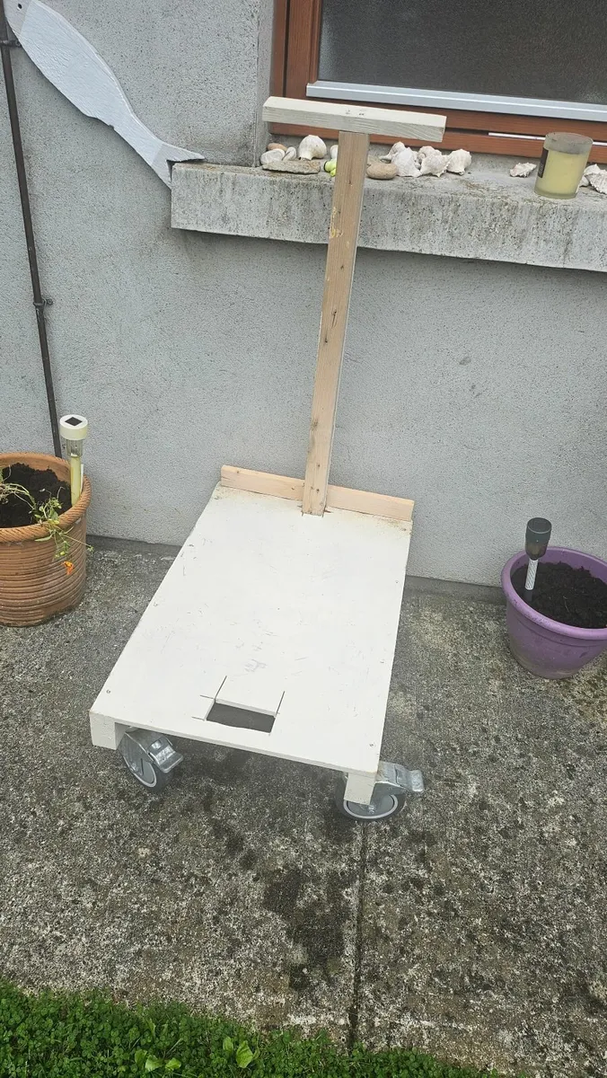 Trolley - Image 2