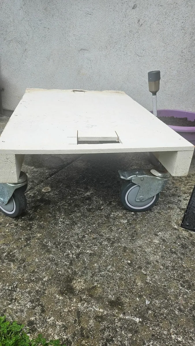 Trolley - Image 1