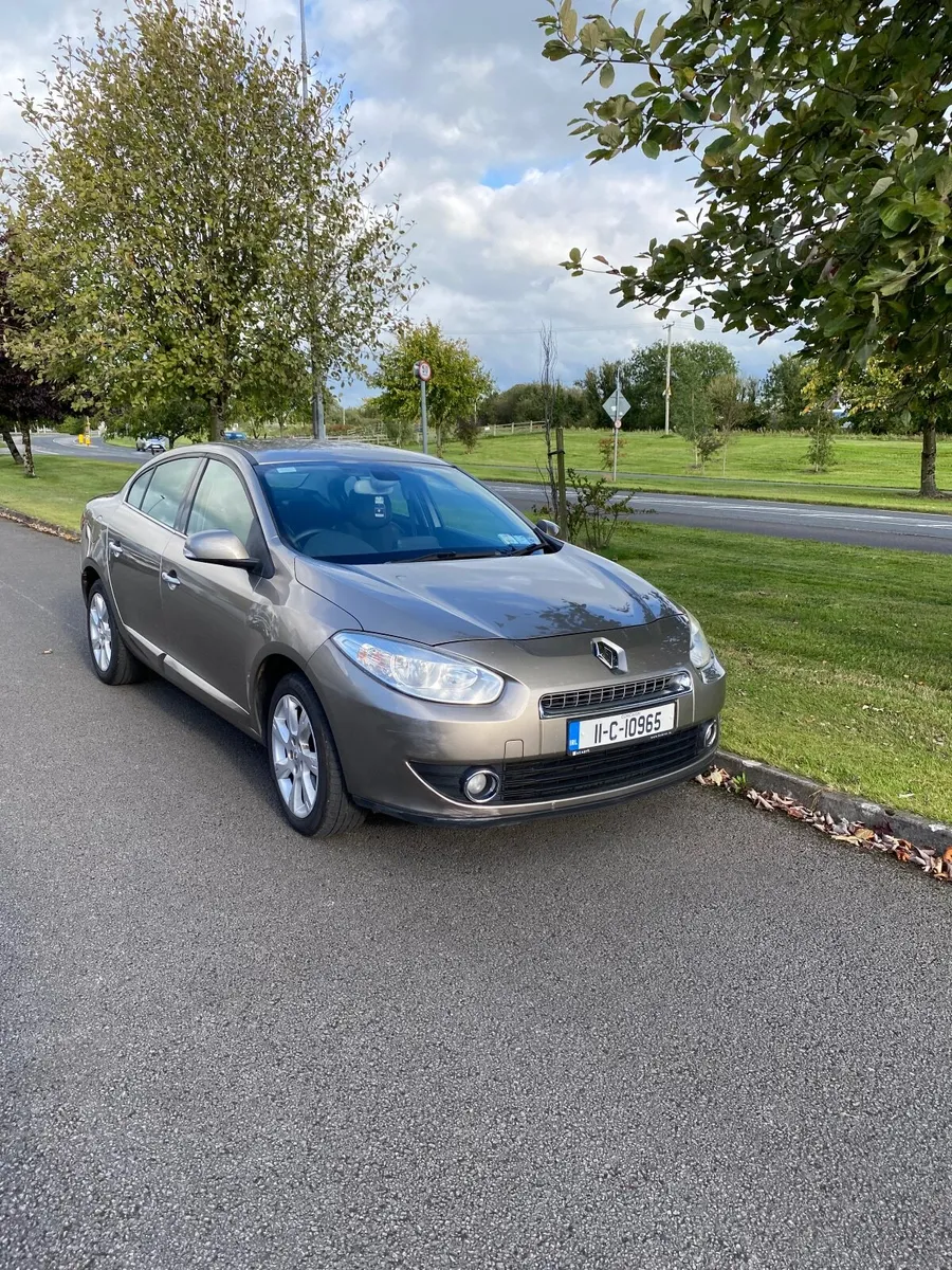 Renault Fluence 2011 - Image 1