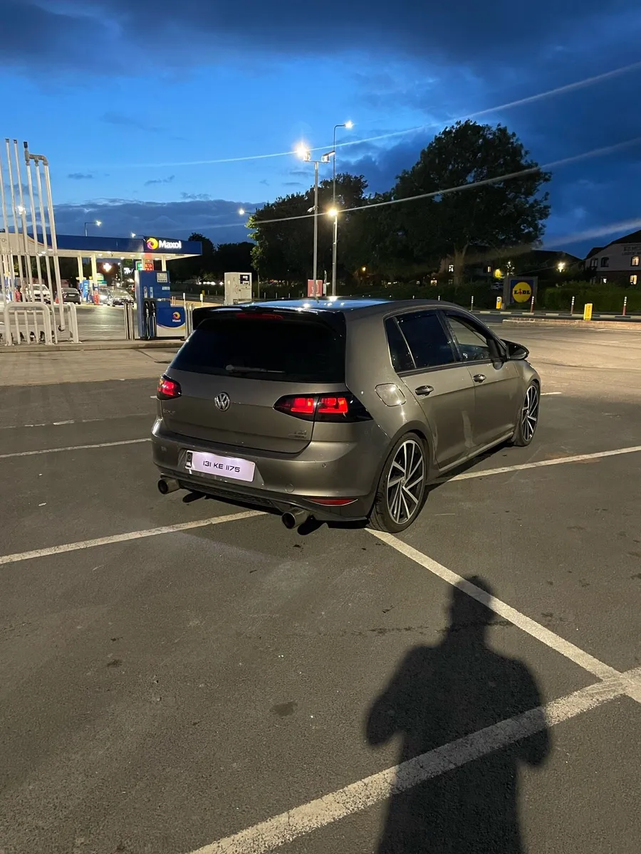 Vw golf 1.2tsi comfortline - Image 1