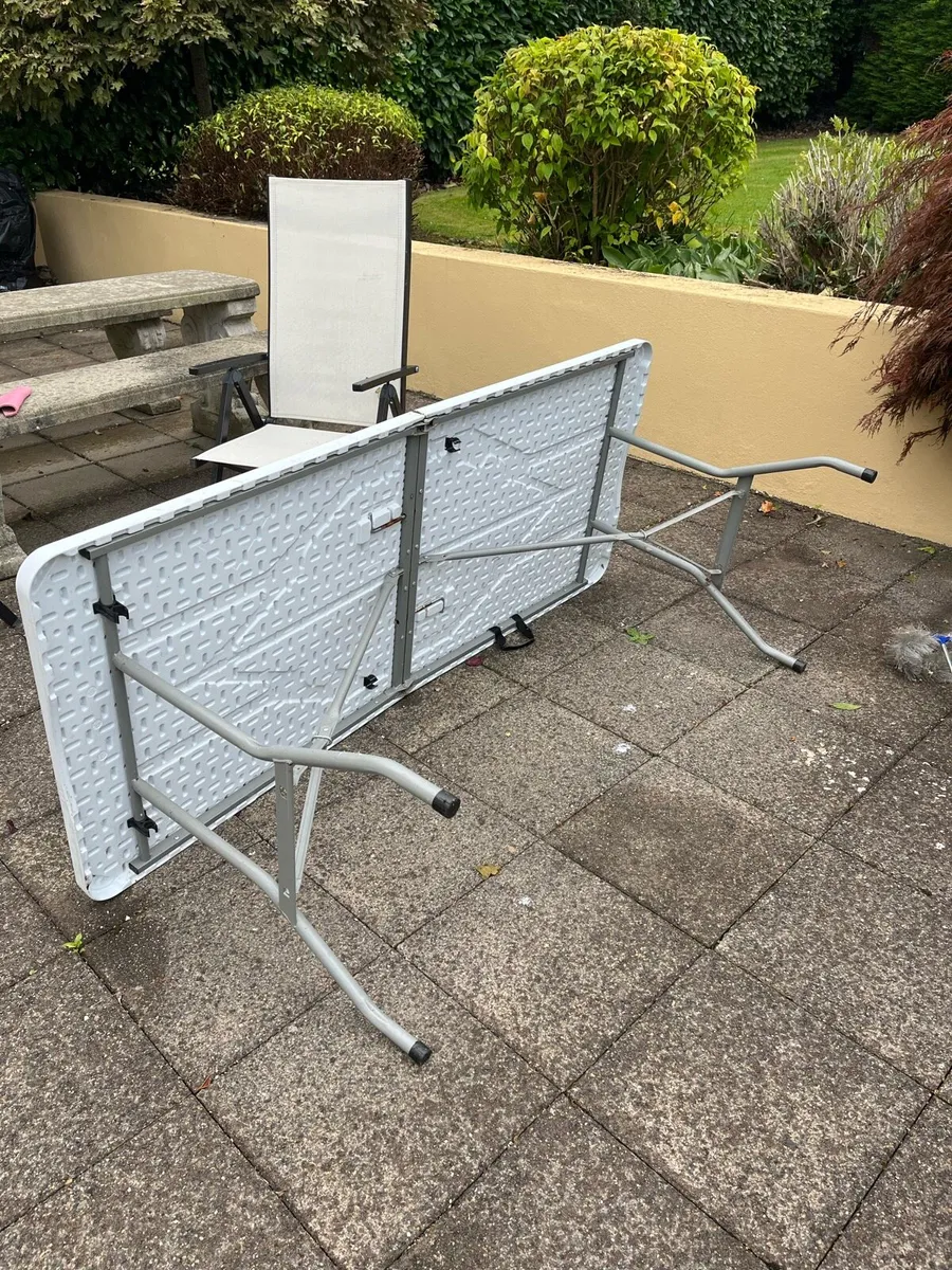 Folding table - Image 3