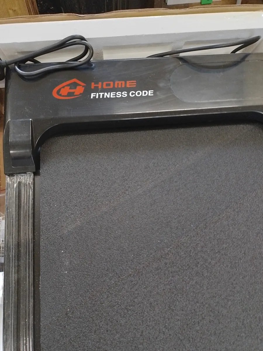 Tread mill - Image 1