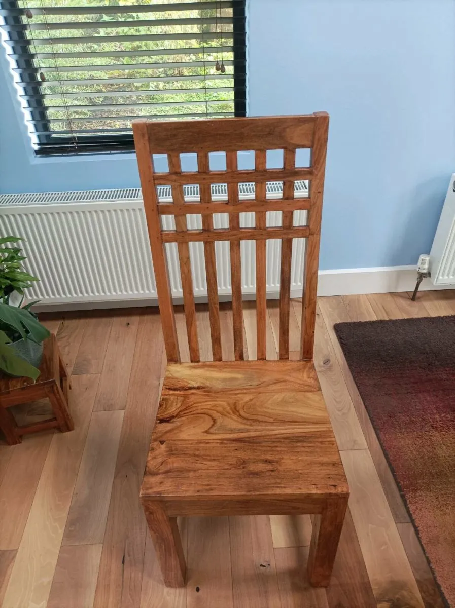 Dining Table and Chairs - Image 4