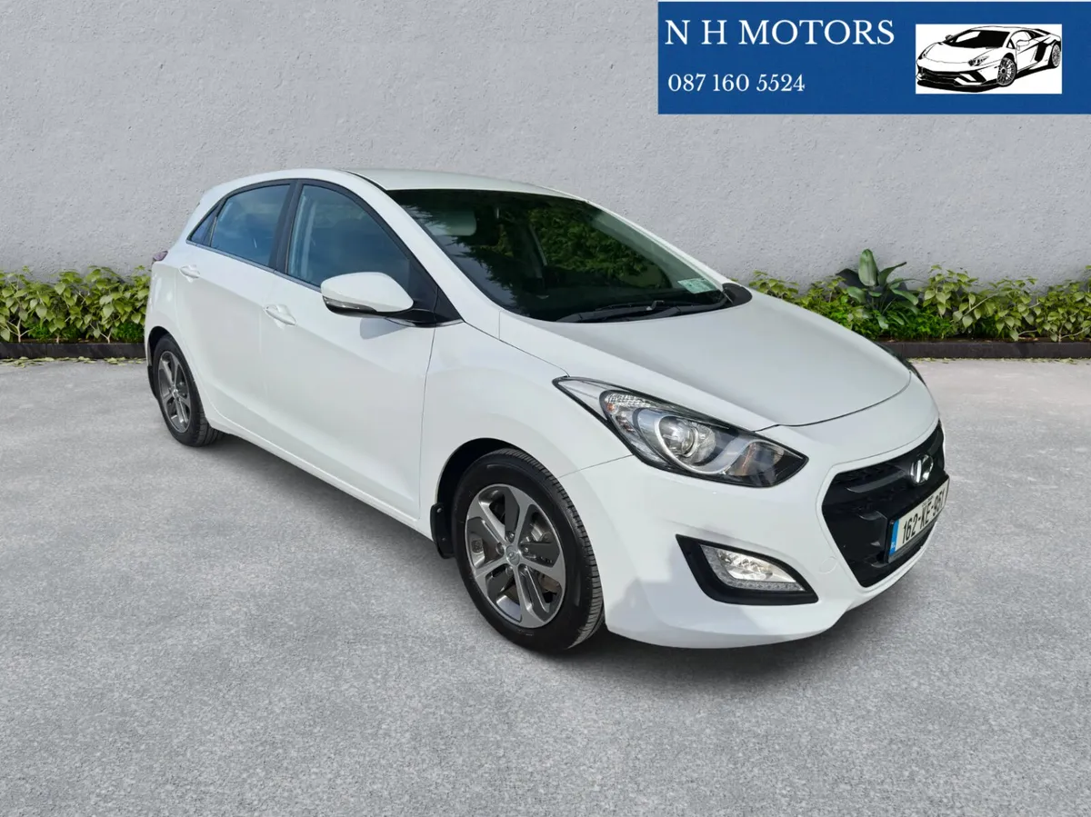 Hyundai i30 2016 DELUXE 1.4 PETROL - Image 1