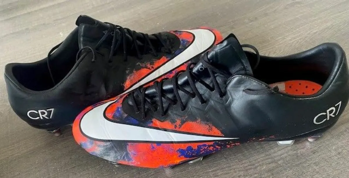 Football Boots - CR7 Mercurial SG UK10.5 - Image 1