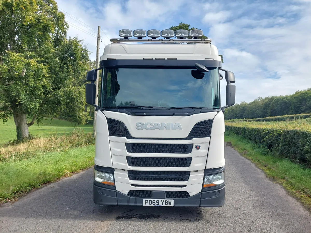 SCANIA R450 LOW CAB - Image 2
