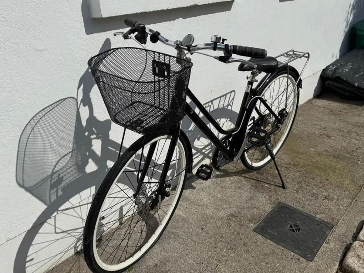 Ladies City Bicycle - Image 4