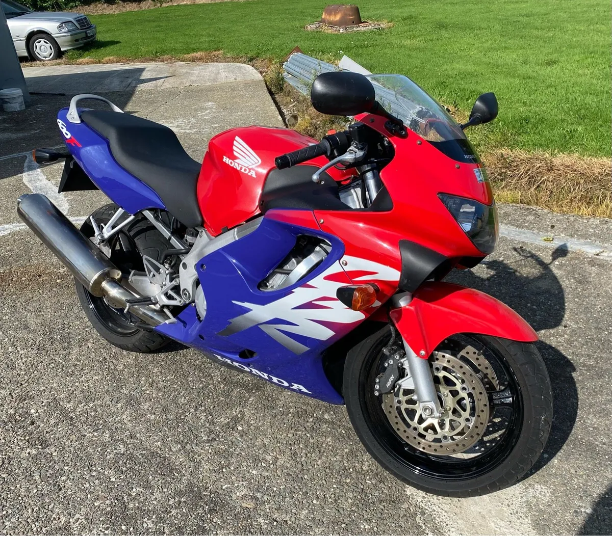 Cbr 600 - Image 1