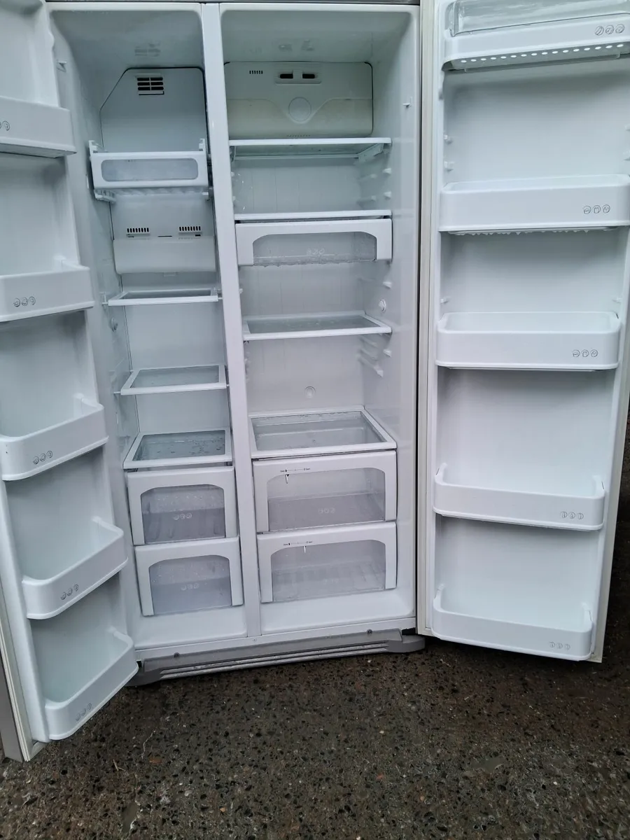 AMERICAN FRIDGE AND FREEZER - Image 4