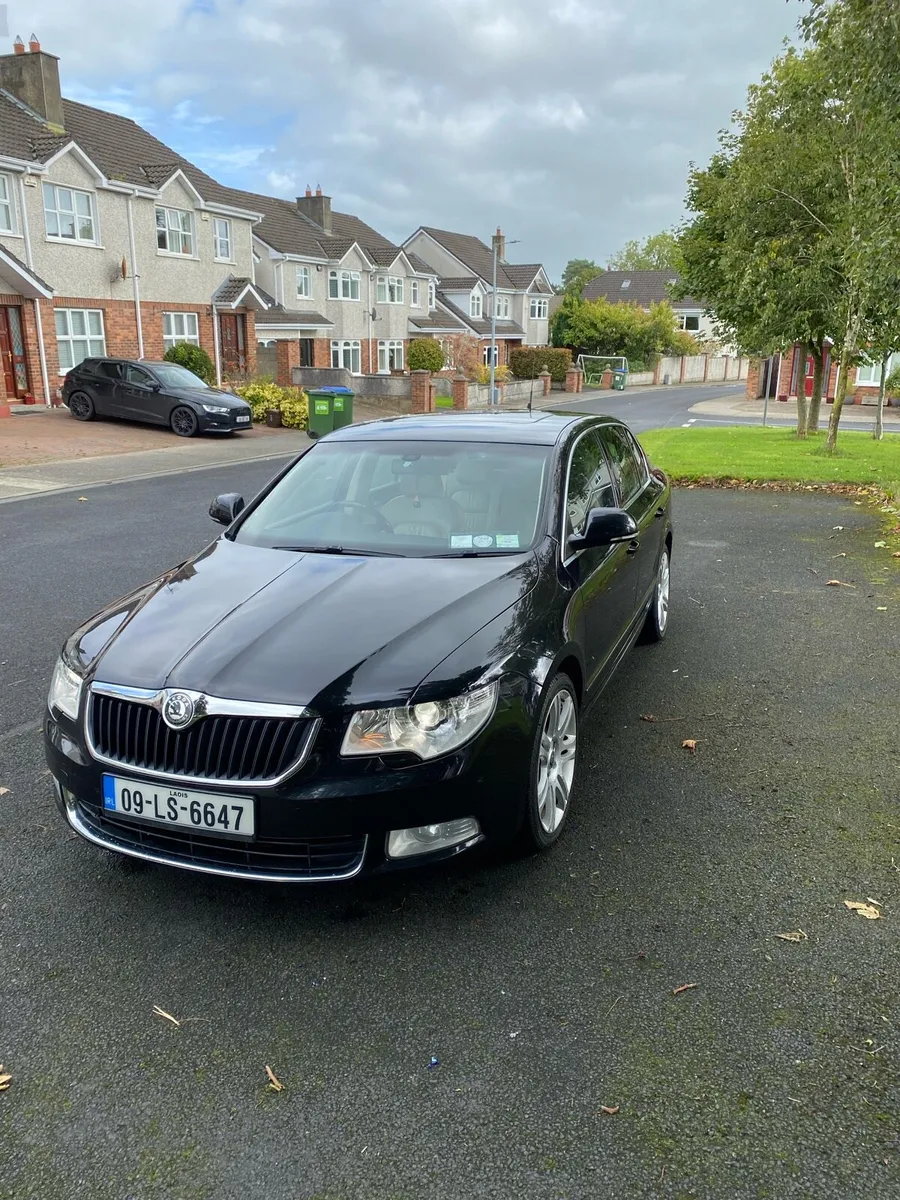 Skoda Superb - Image 2