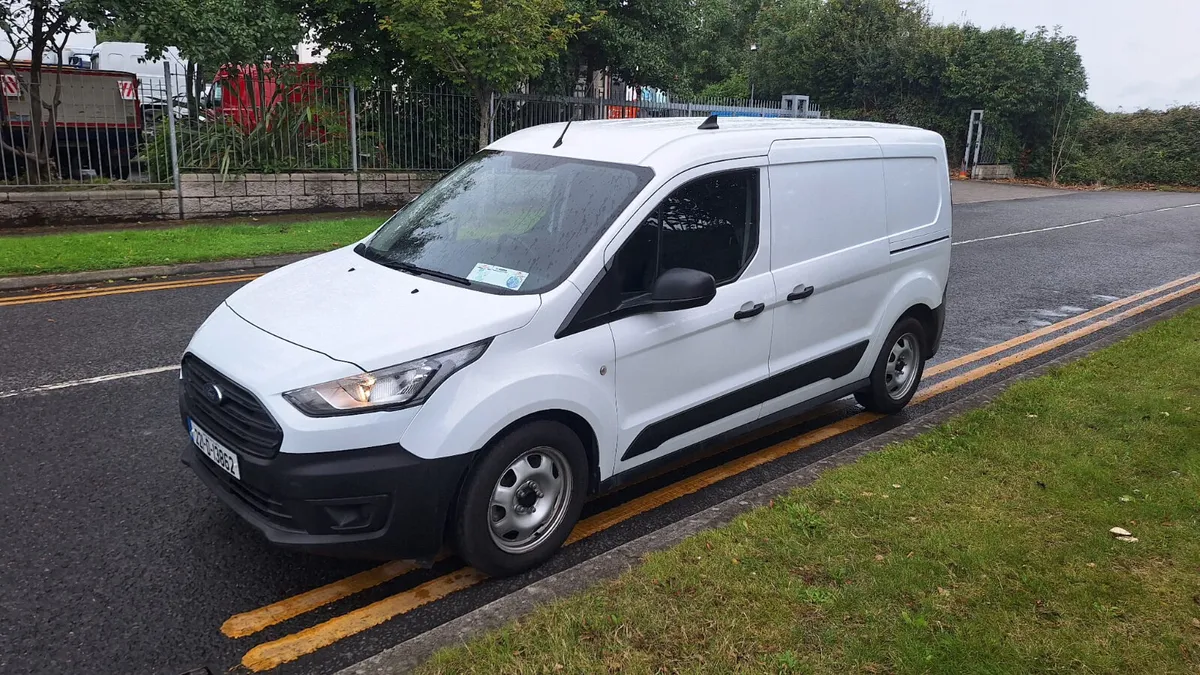 Ford Transit Connect 2022 - Image 4