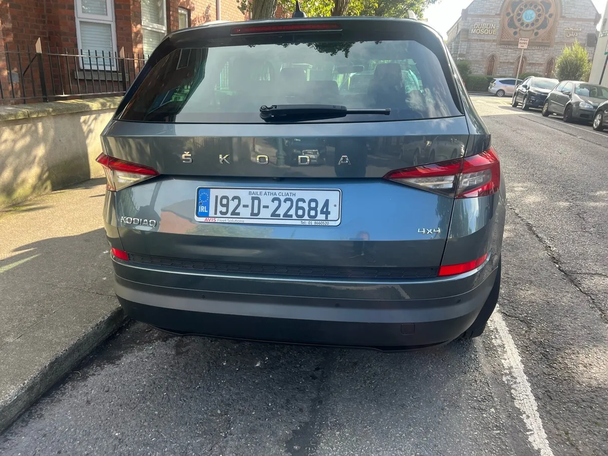 Skoda kodiaq 4x4 auto 7 seater - Image 3