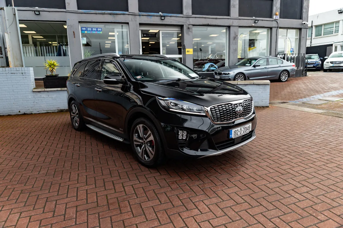 KIA SORENTO 2.2CRDI GT LINE AUTO 7 SEATER MPV // 1 - Image 1