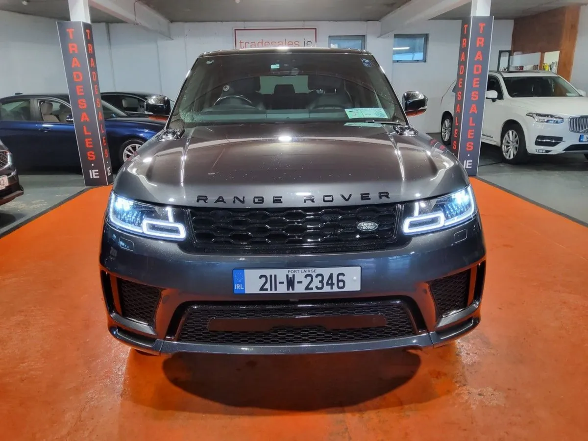 Land Rover Range Rover Sport HSE 2.0 P 400 E Plug - Image 1