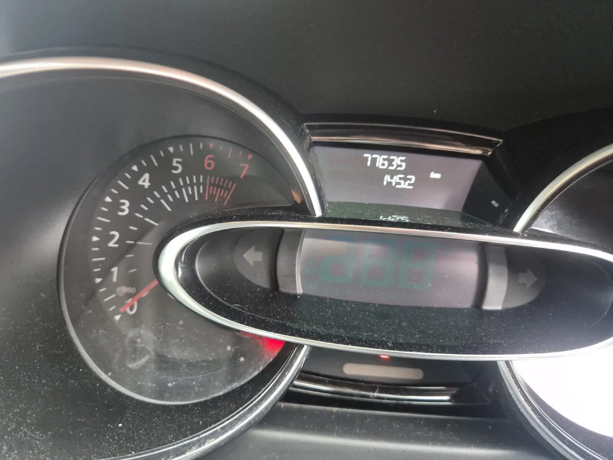 Renault Clio 2019 - Image 3