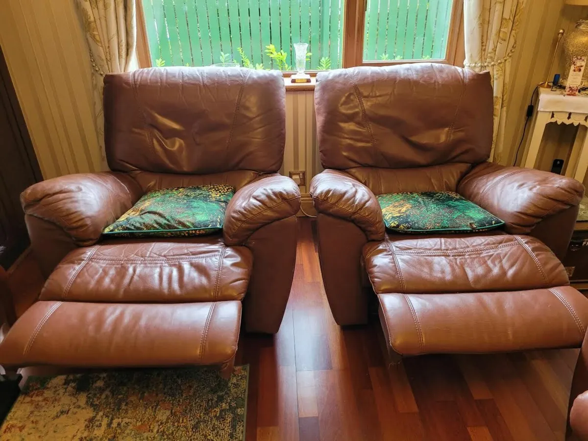 Couch and two Chairs (Recliners) - Image 1