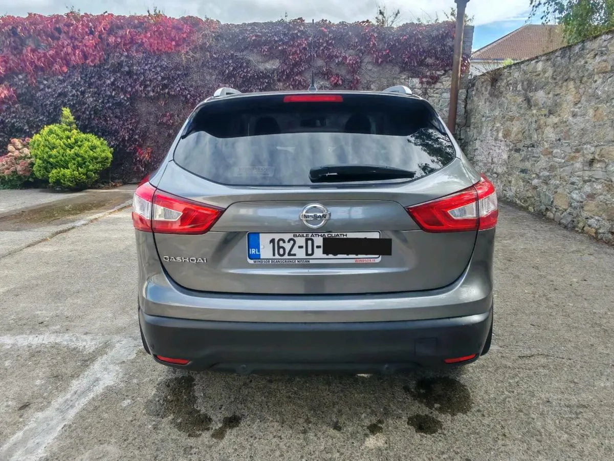 Nissan Qashqai 1.2 PREMIUM- PAN ROOF-360 CAMERA - Image 4