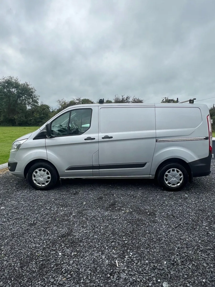 Ford Transit Custom - Image 1