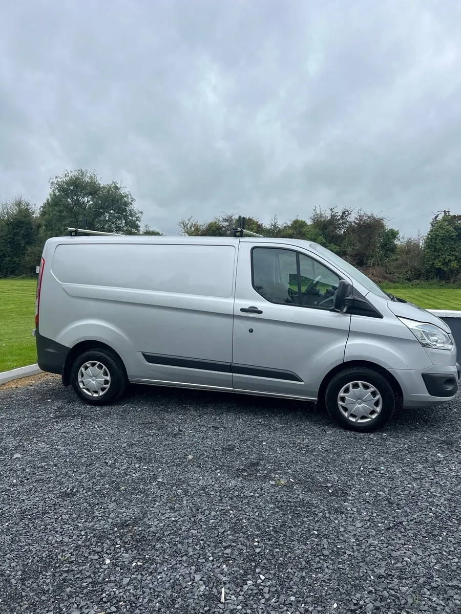 Ford Transit Custom - Image 3