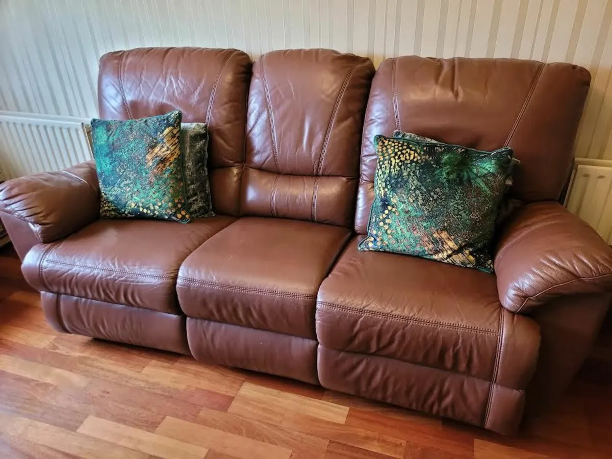 Couch and two Chairs (Recliners) - Image 3