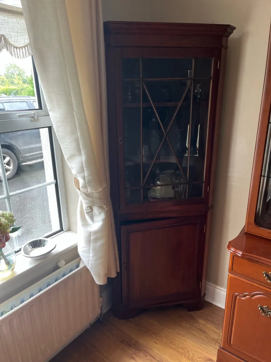 Furniture - Image 4