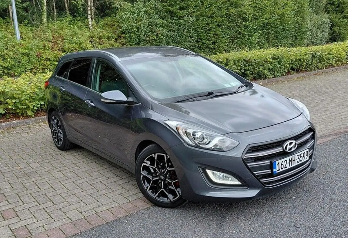 2016 Hyundai I30 Sat Nav - Image 2