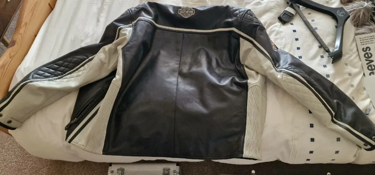 Harley Davidson Leather Bikers jacket - Image 3