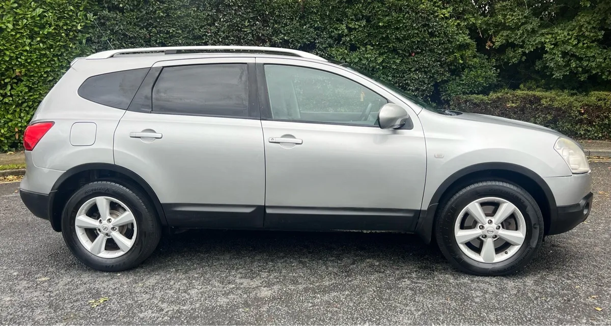 2011 Nissan qashqai+2 NEW NCT - Image 2