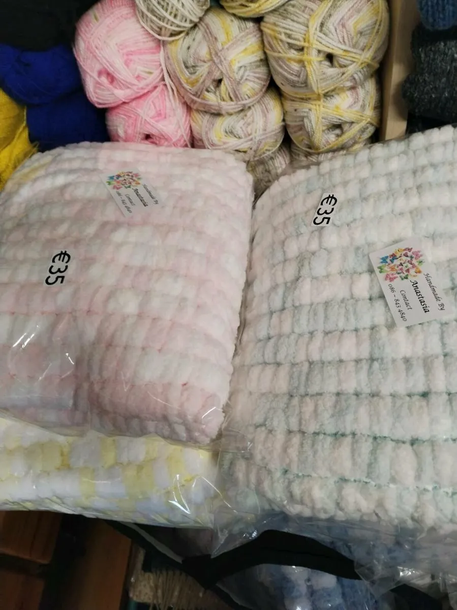 Hand made crochet baby blankets - Image 2