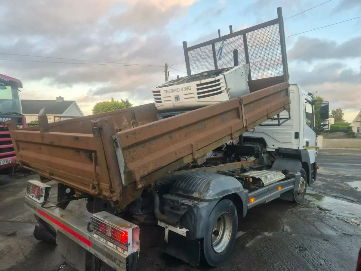 Mercedes 1022 tipper - Image 3