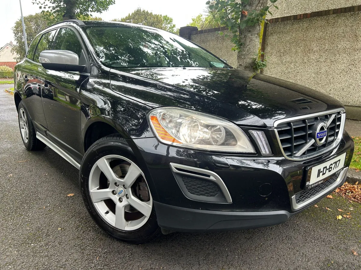 Volvo XC60 2011 R - Design Auto - Image 4