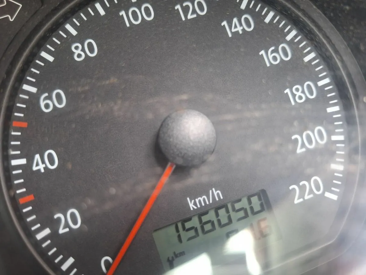 Volkswagen Polo 2009 - Image 2