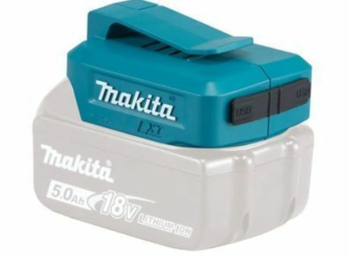 Makita ADP05 USB Charging Battery Adapter
